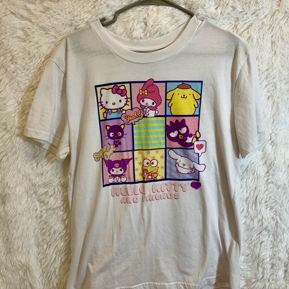 Sanrio Hello Kitty & Friends Graphic Tee | White | Large - Picture 5 of 12